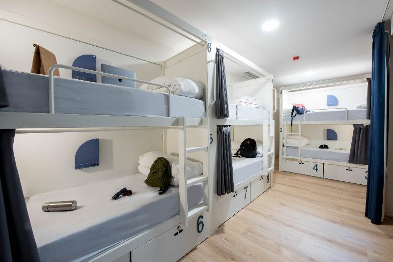 Room00 Gran Via Hostel Madrid
