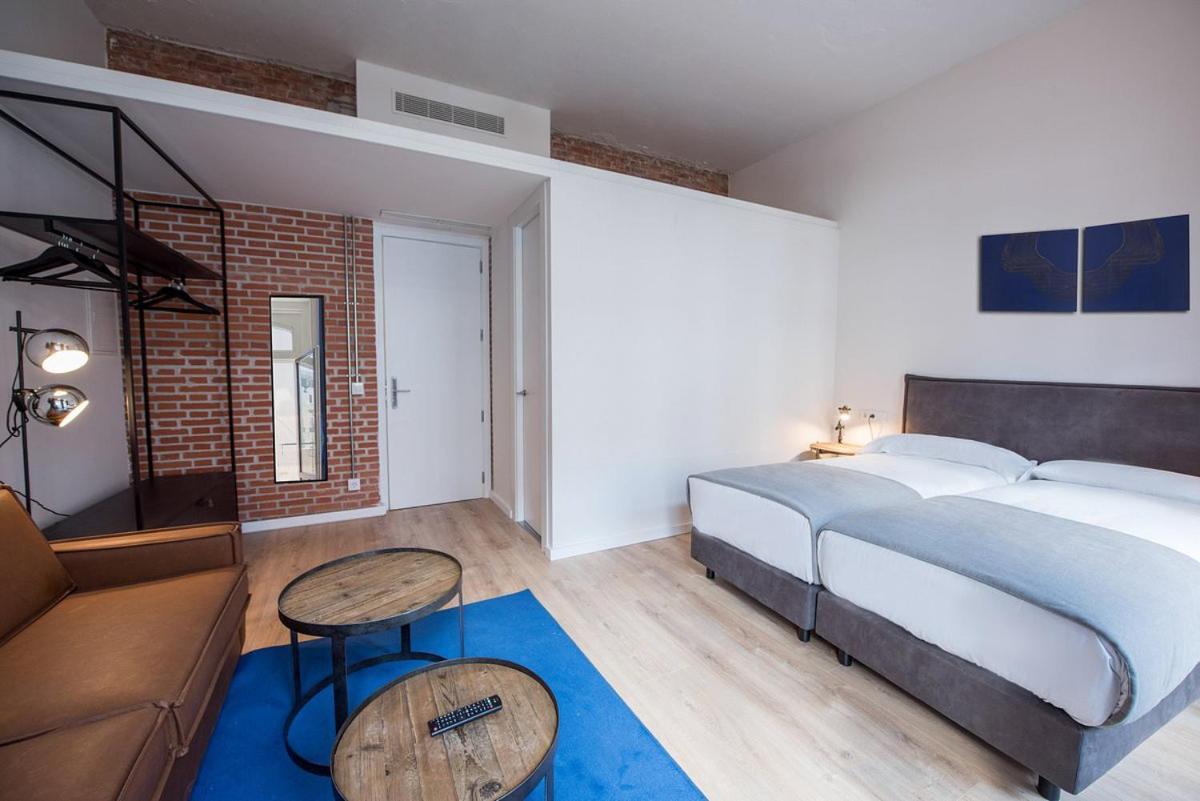 Room00 Gran Via *