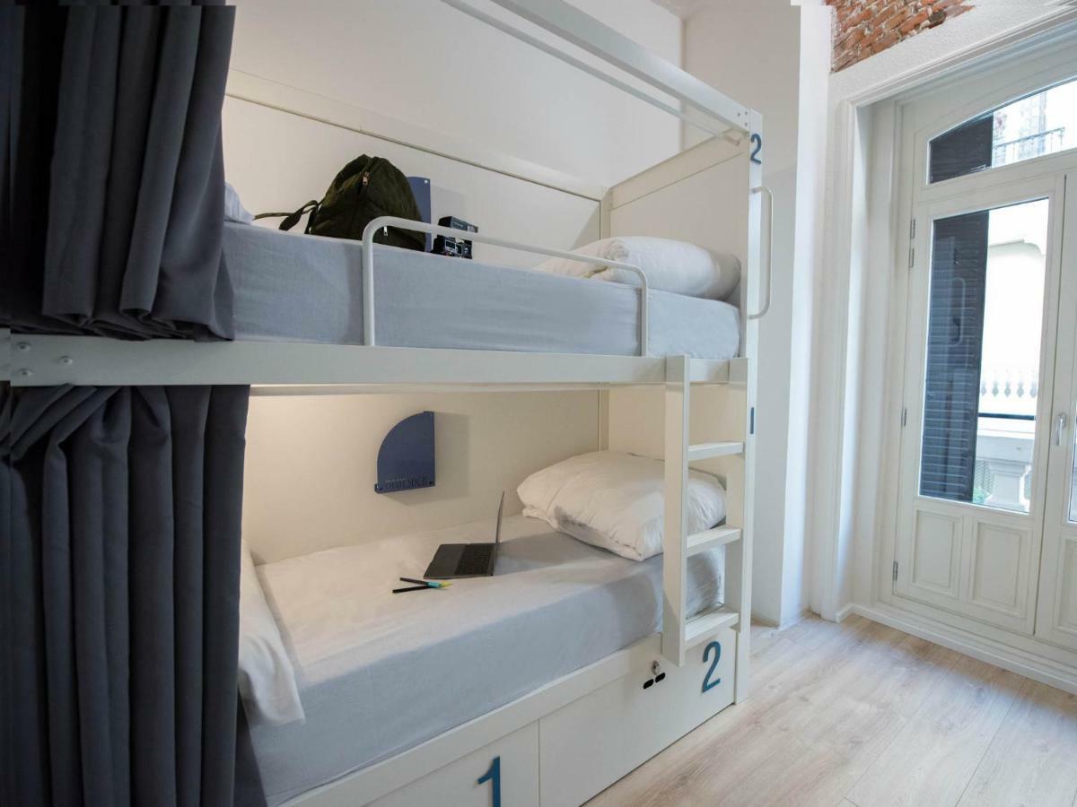 Room00 Gran Via *
